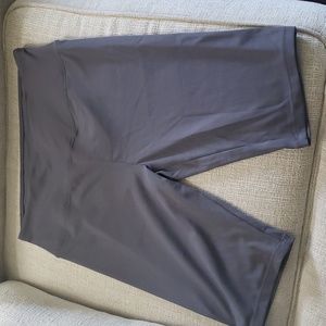 *3/$25 🔵  SHORTS - Work out shorts Sz L  Gray color 🥳